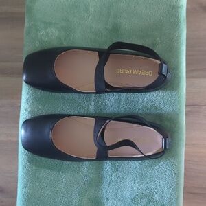 Dream Pairs Women's Classic Black Flats